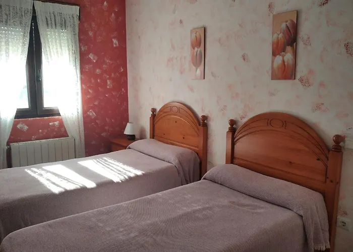 Guest house Vega De Pas 3*